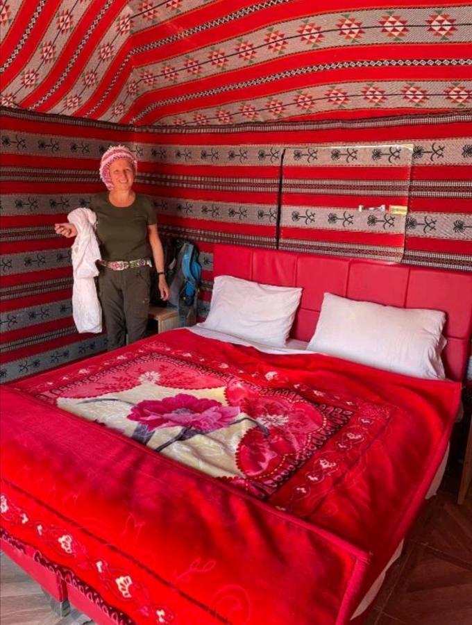Wadi Rum Local Guide Camp Екстериор снимка