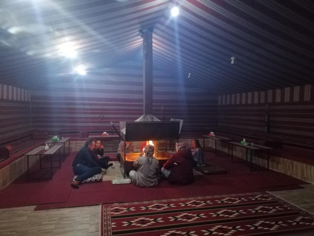 Wadi Rum Local Guide Camp Екстериор снимка