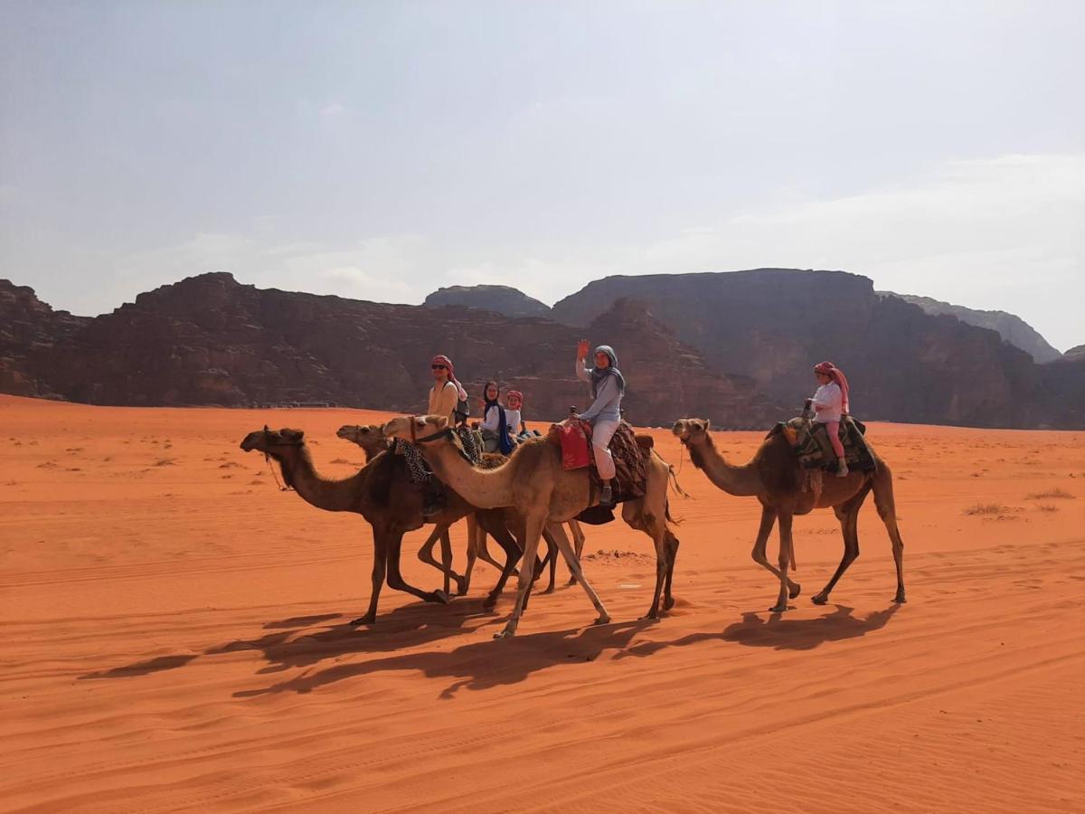 Wadi Rum Local Guide Camp Екстериор снимка