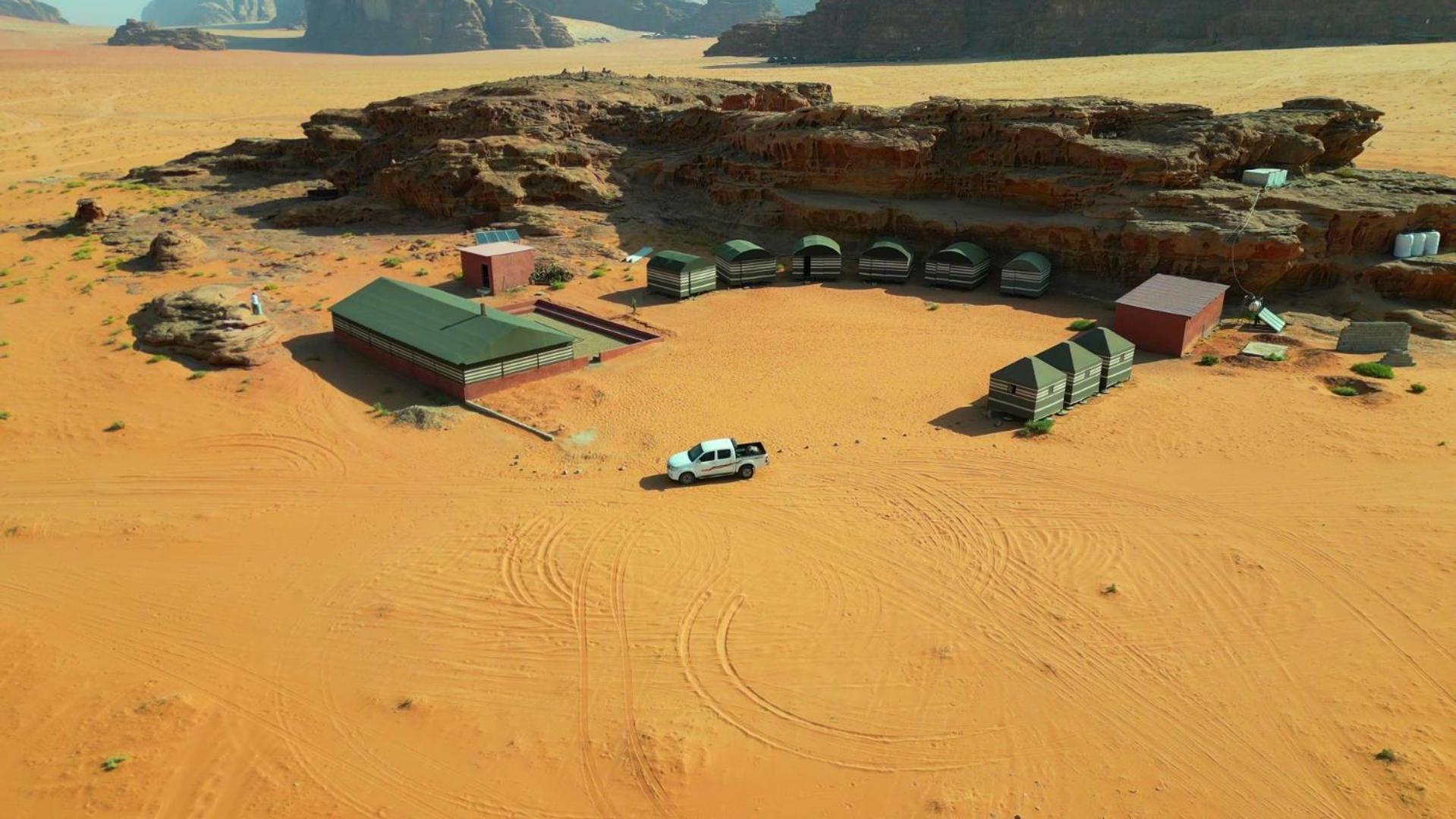 Wadi Rum Local Guide Camp Екстериор снимка