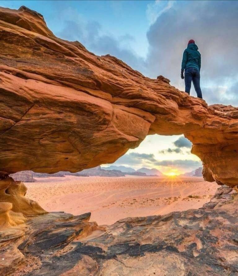 Wadi Rum Local Guide Camp Екстериор снимка